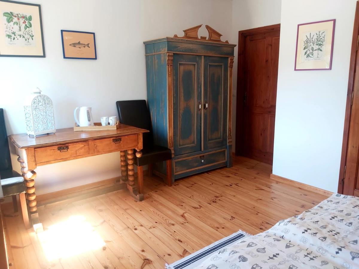 Swojski Gosciniec Prażmowo Exteriör bild